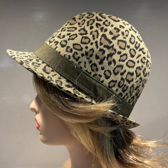 Nicole Marciano Leopard Print Fedora Cloche Hat One Size Unisex - Picture 5 of 10